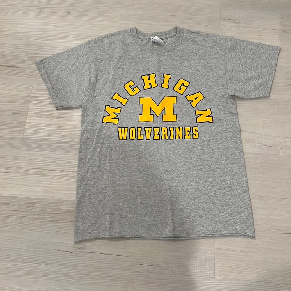 Michigan T-shirt - Picture 1 of 4
